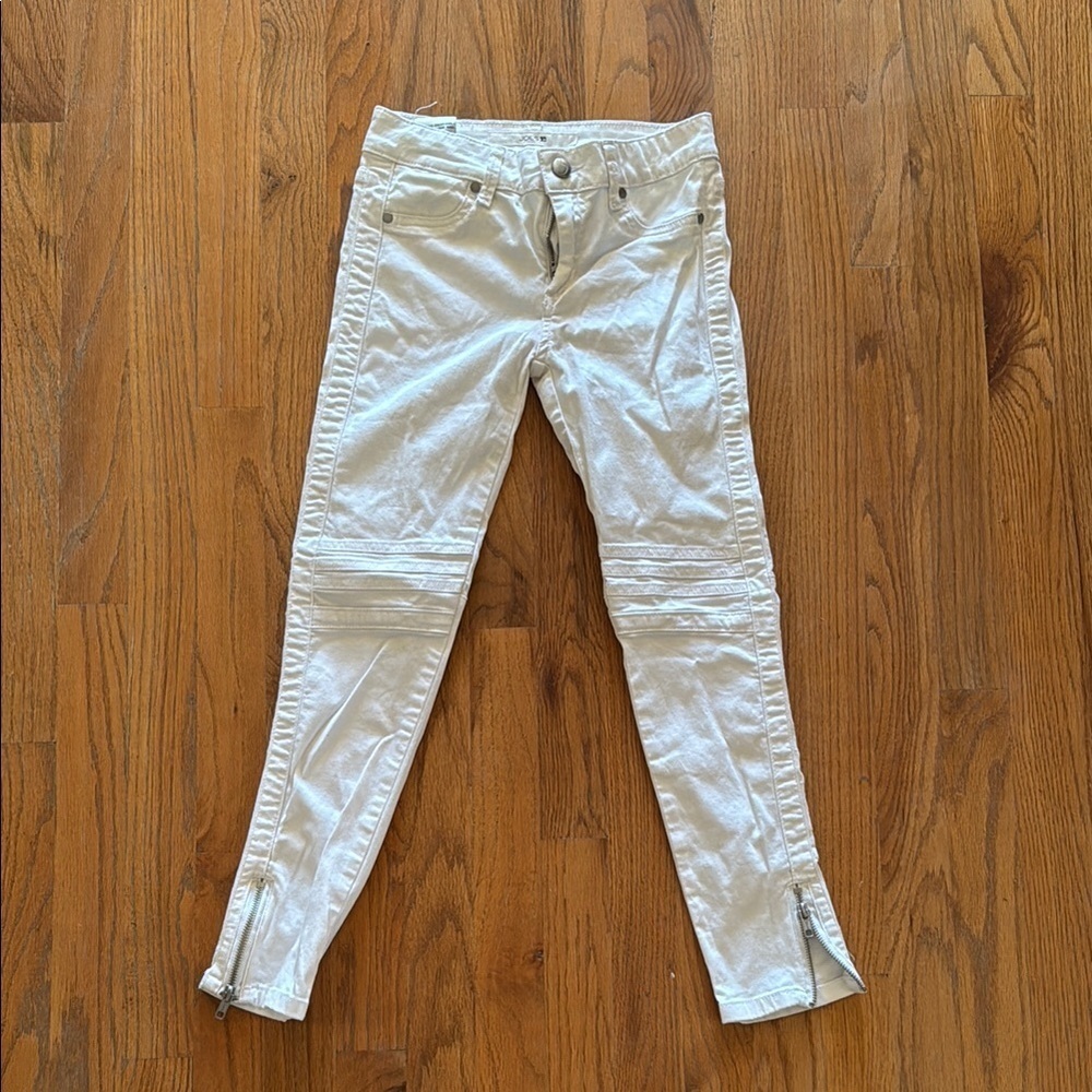 Joe’s Jeans girls white jeans hem zip size 12